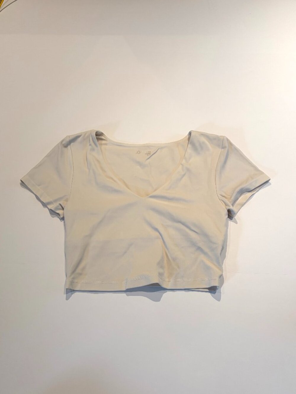 Aerie OFFLINE Short Sleeve Cropped Top — White, Size M